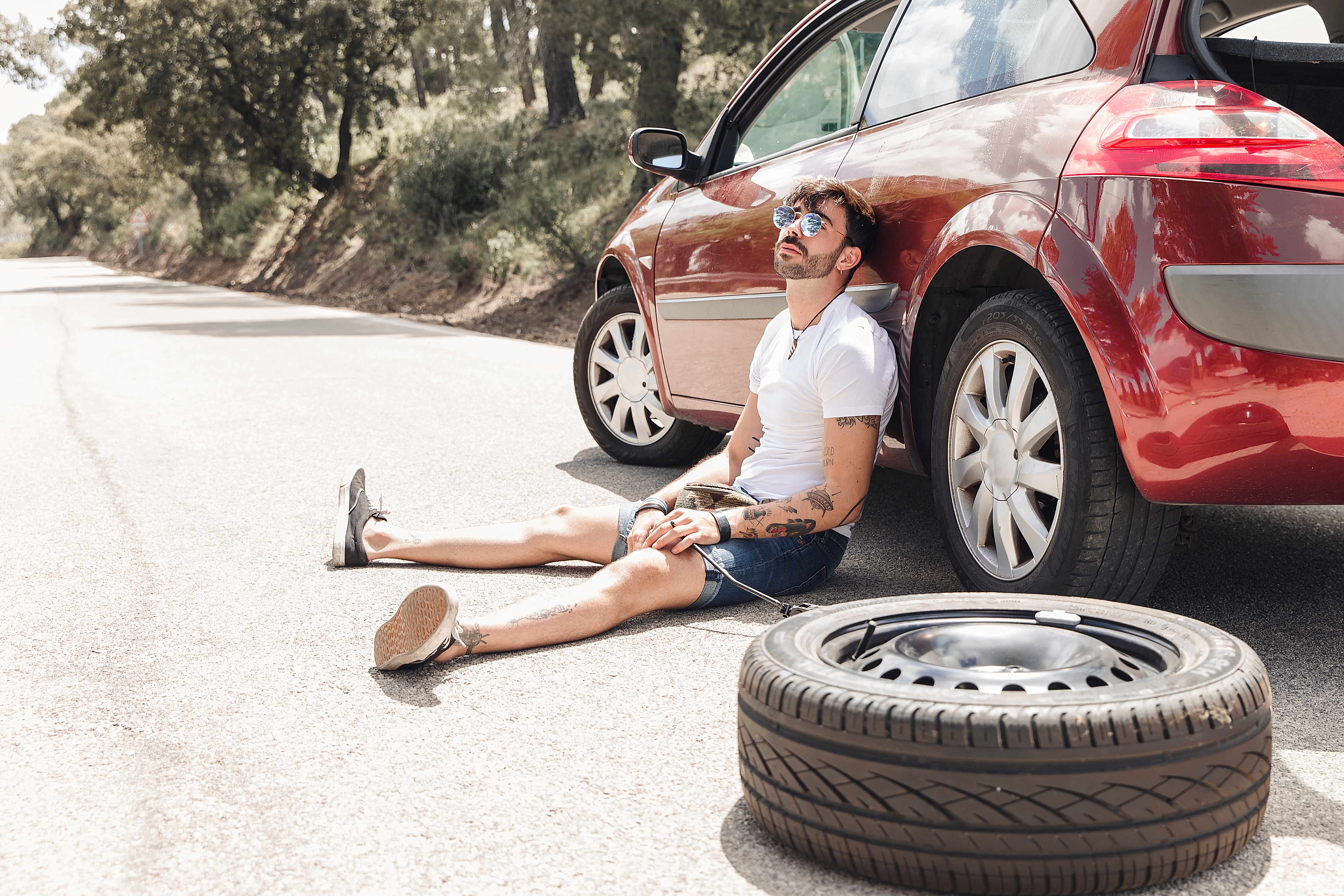 Kiralık Aracınız ile Yaşayacağınız Teknik Problemler: İşler Ters Giderse Ne Yapmalısınız?