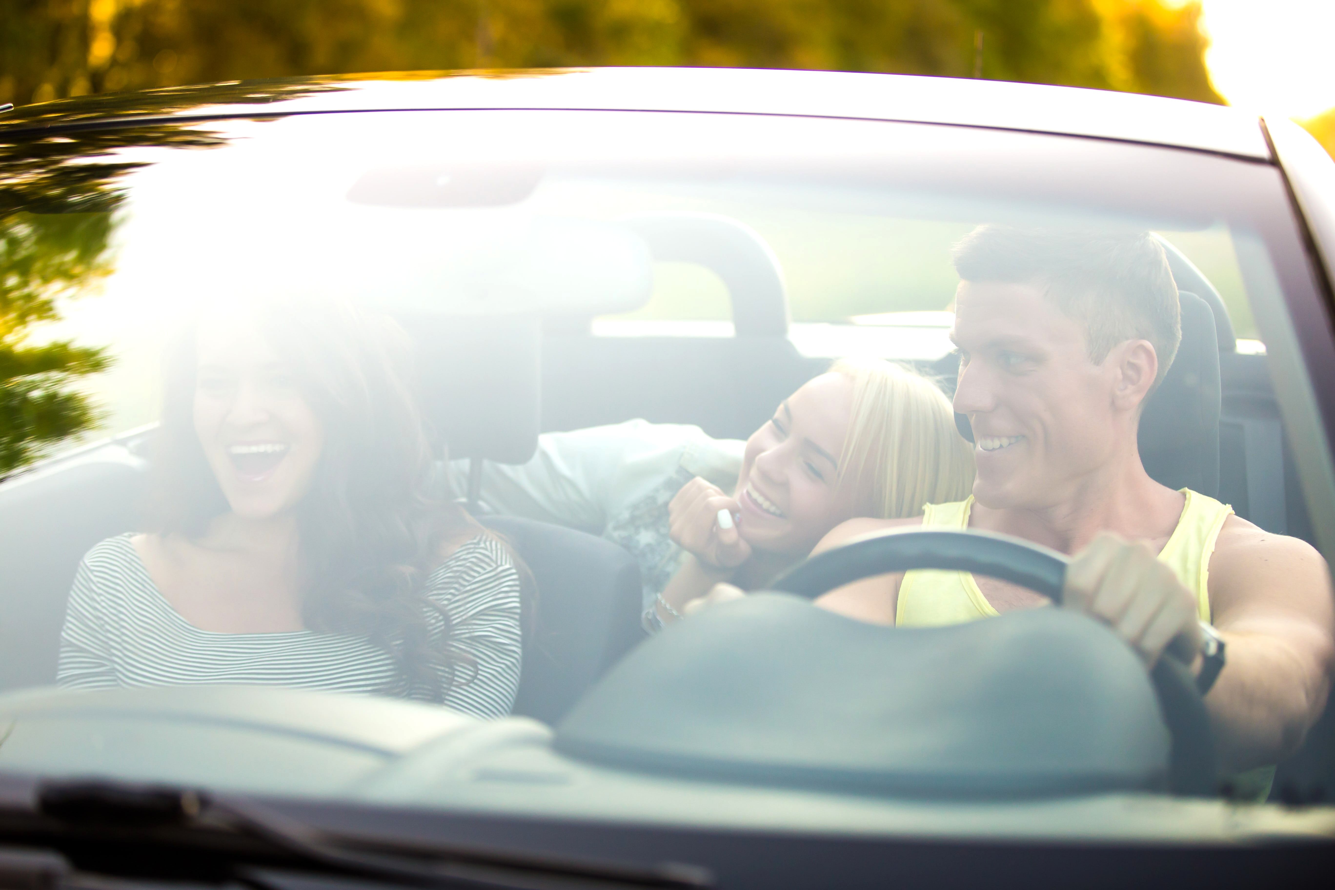 Tüm Seyahat İhtiyaçlarınız İçin Neden Araç Kiralama Gerekir?