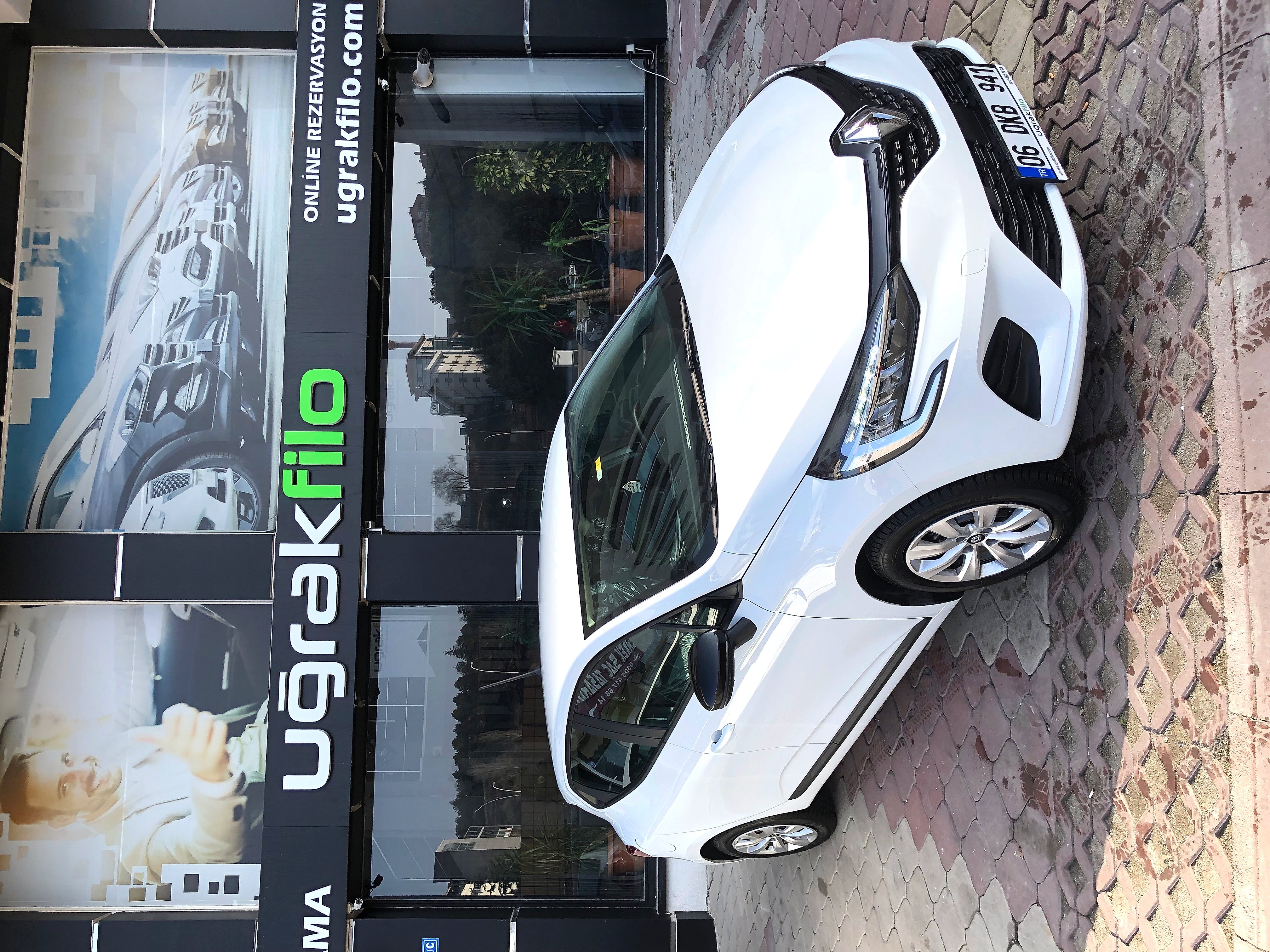 RENAULT CLIO 5 BENZİNLİ OTOMATİK - ANKARA ARAÇ KİRALAMA