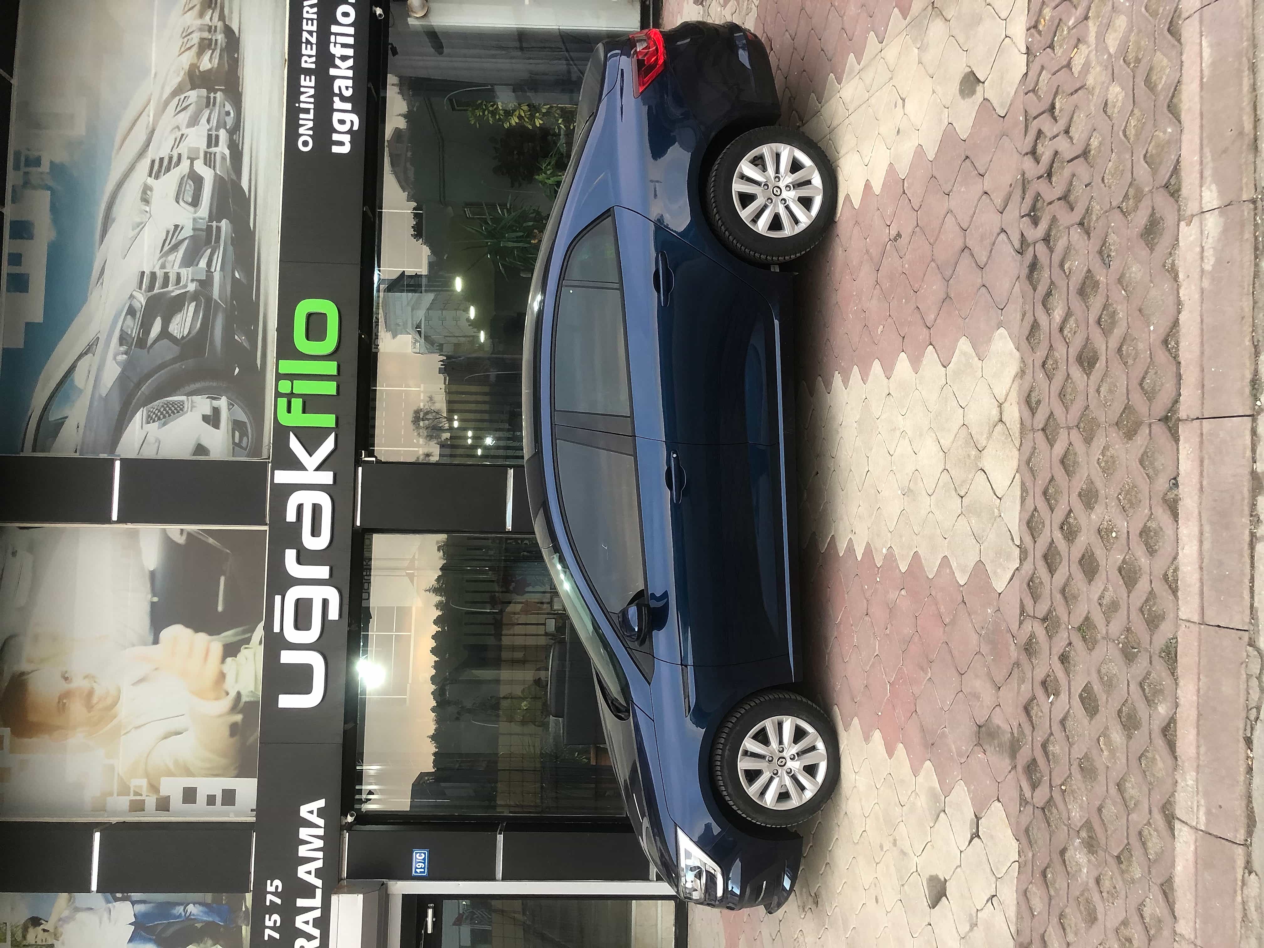 RENAULT MEGANE BENZİNLİ OTOMATİK - ANKARA ARAÇ KİRALAMA