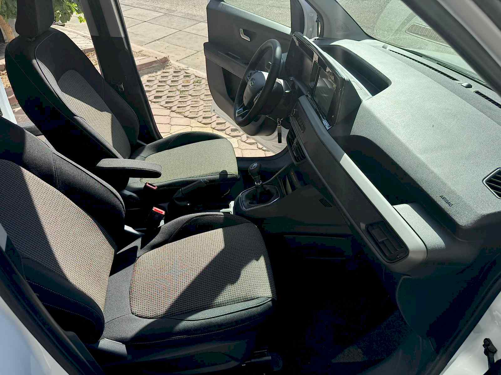 FORD CORİER BENZİN MANUEL - ANKARA ARAÇ KİRALAMA