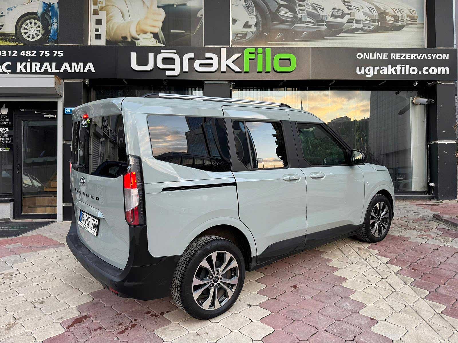 FORD  COURİER BENZİNLİ OTOMATİK - ANKARA ARAÇ KİRALAMA